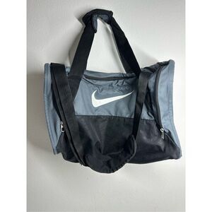 Nike Black Sport Bag Duffel Gym School Yoga Travel 24” Size Large